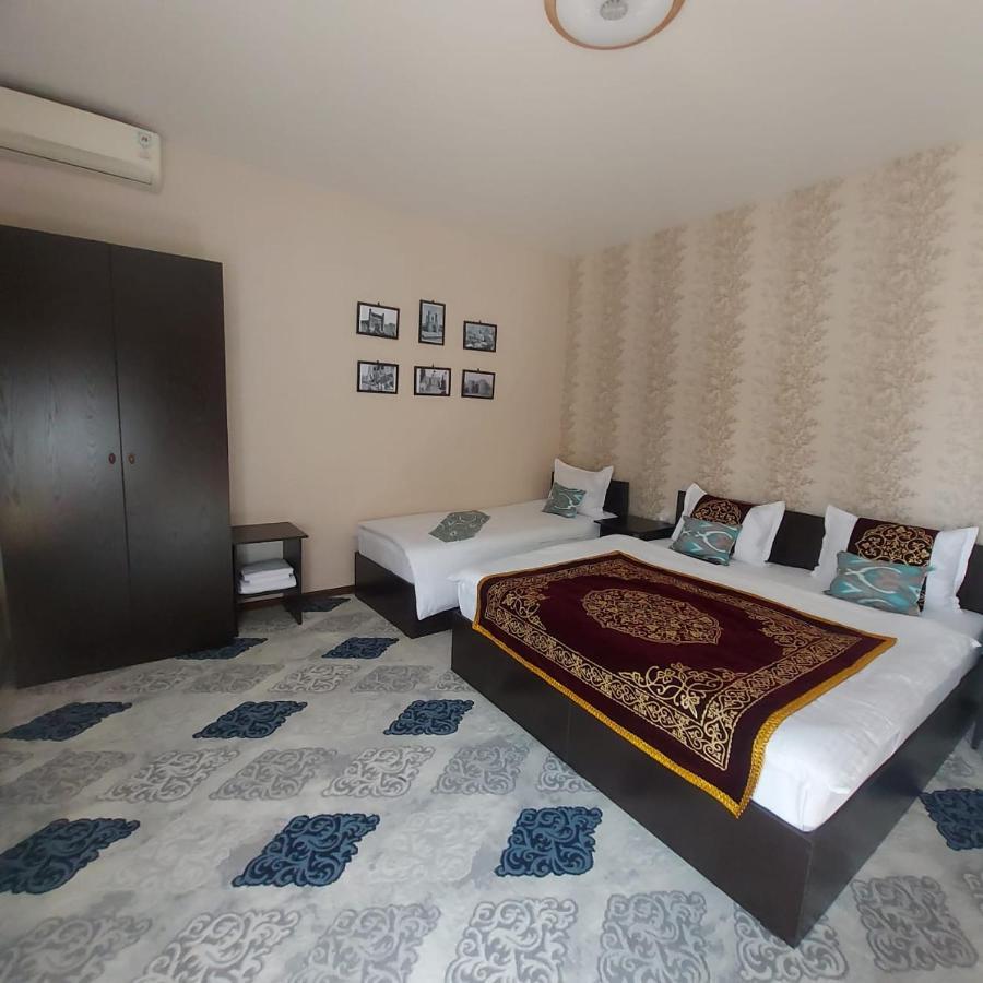 Old Safari Golden Location Guest House Bukhara Eksteriør billede