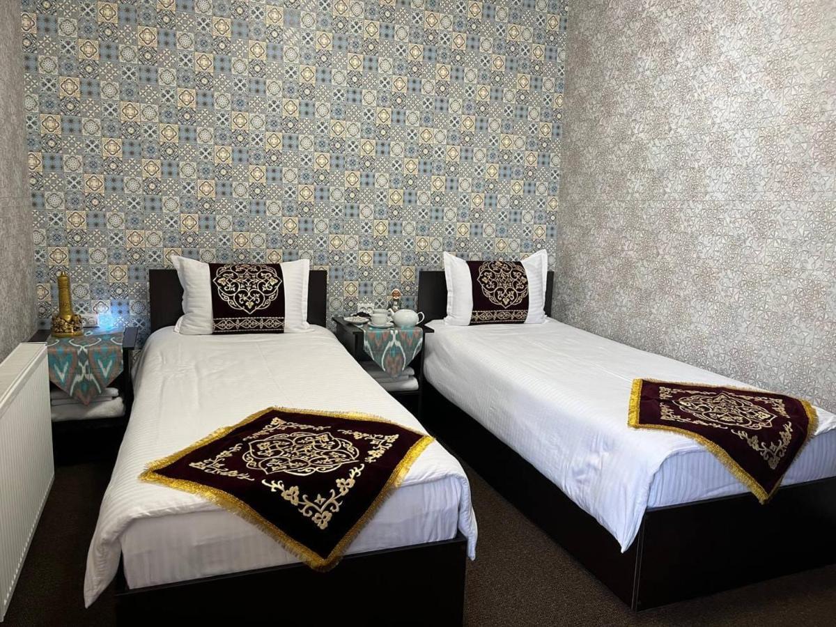 Old Safari Golden Location Guest House Bukhara Eksteriør billede