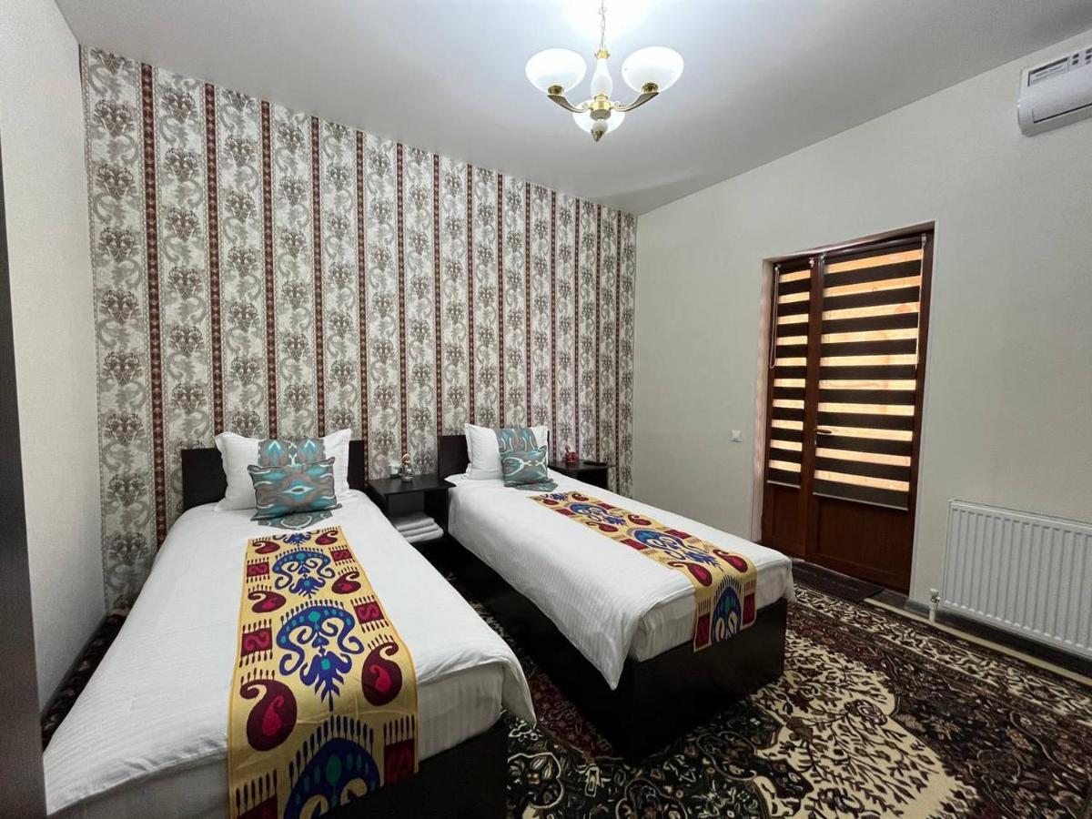 Old Safari Golden Location Guest House Bukhara Eksteriør billede